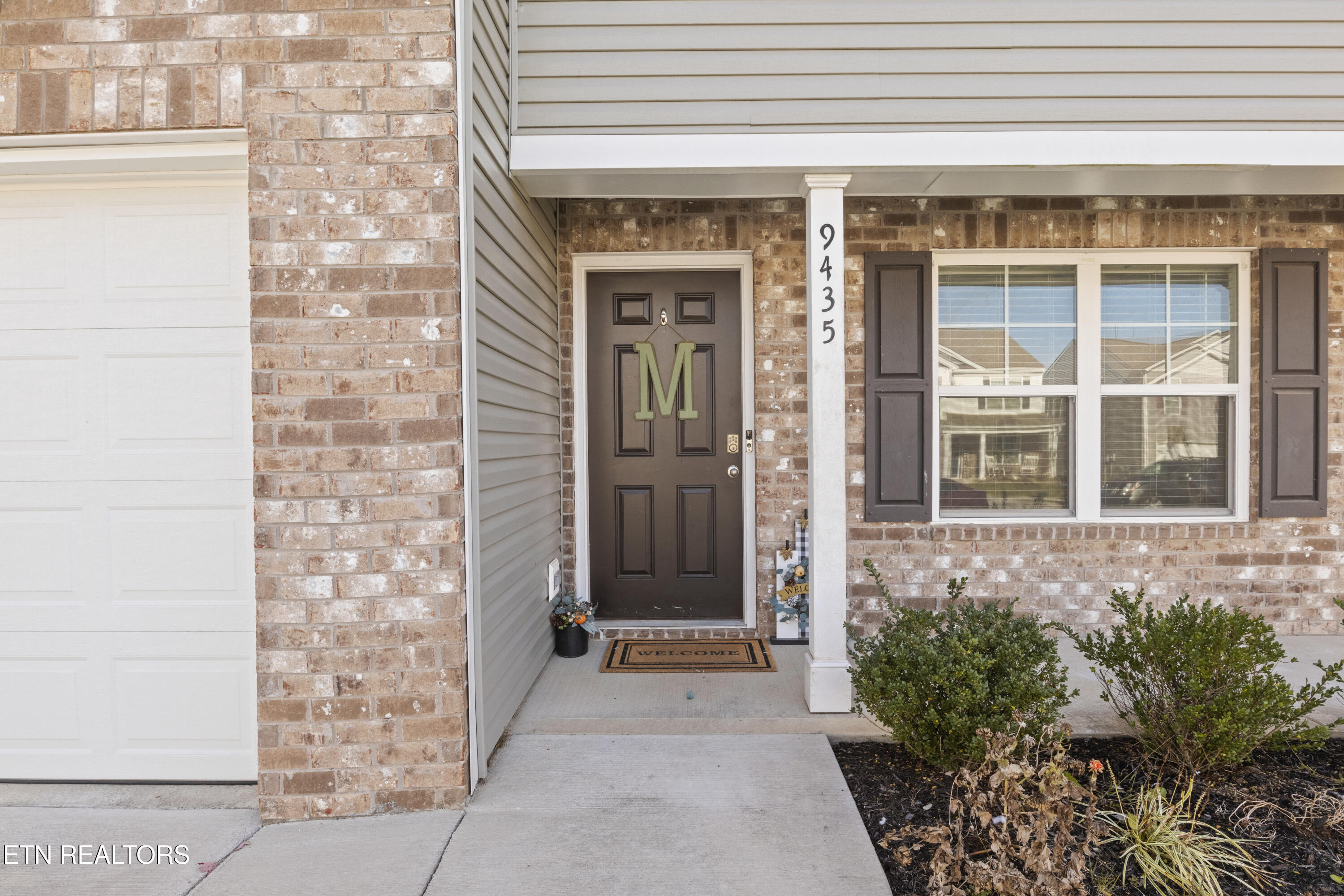 9435 Avian Forest Lane Heiskell, TN 37754 - Photo 4 of 39 42-IMG_8401