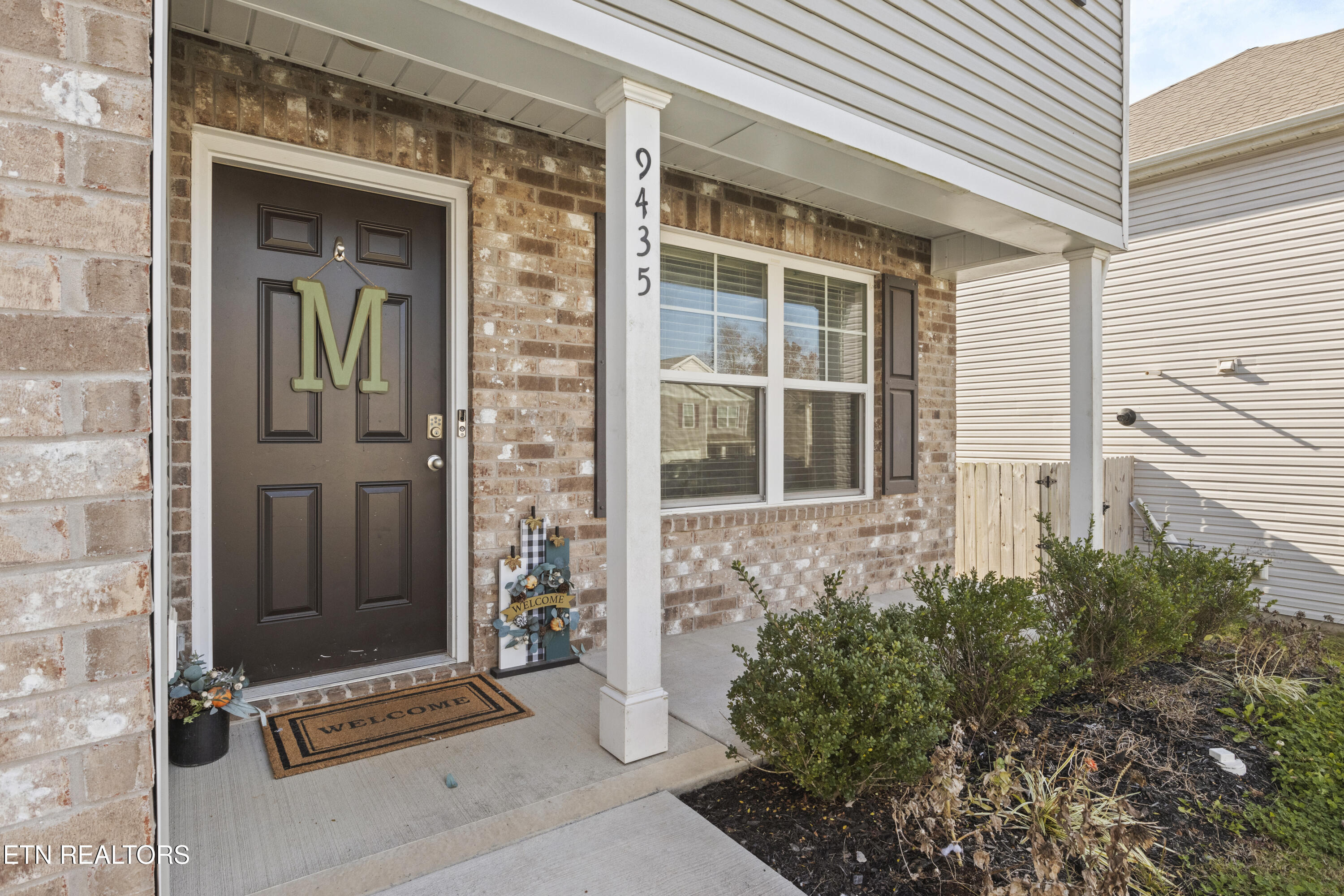 9435 Avian Forest Lane Heiskell, TN 37754 - Photo 5 of 39 43-IMG_8404