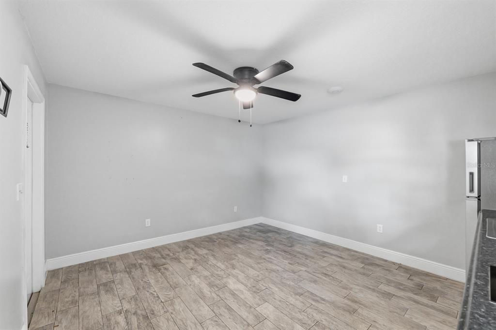 15509 Casey Rd Extension, Unit B Tampa, FL 33624 - Photo 5 of 28