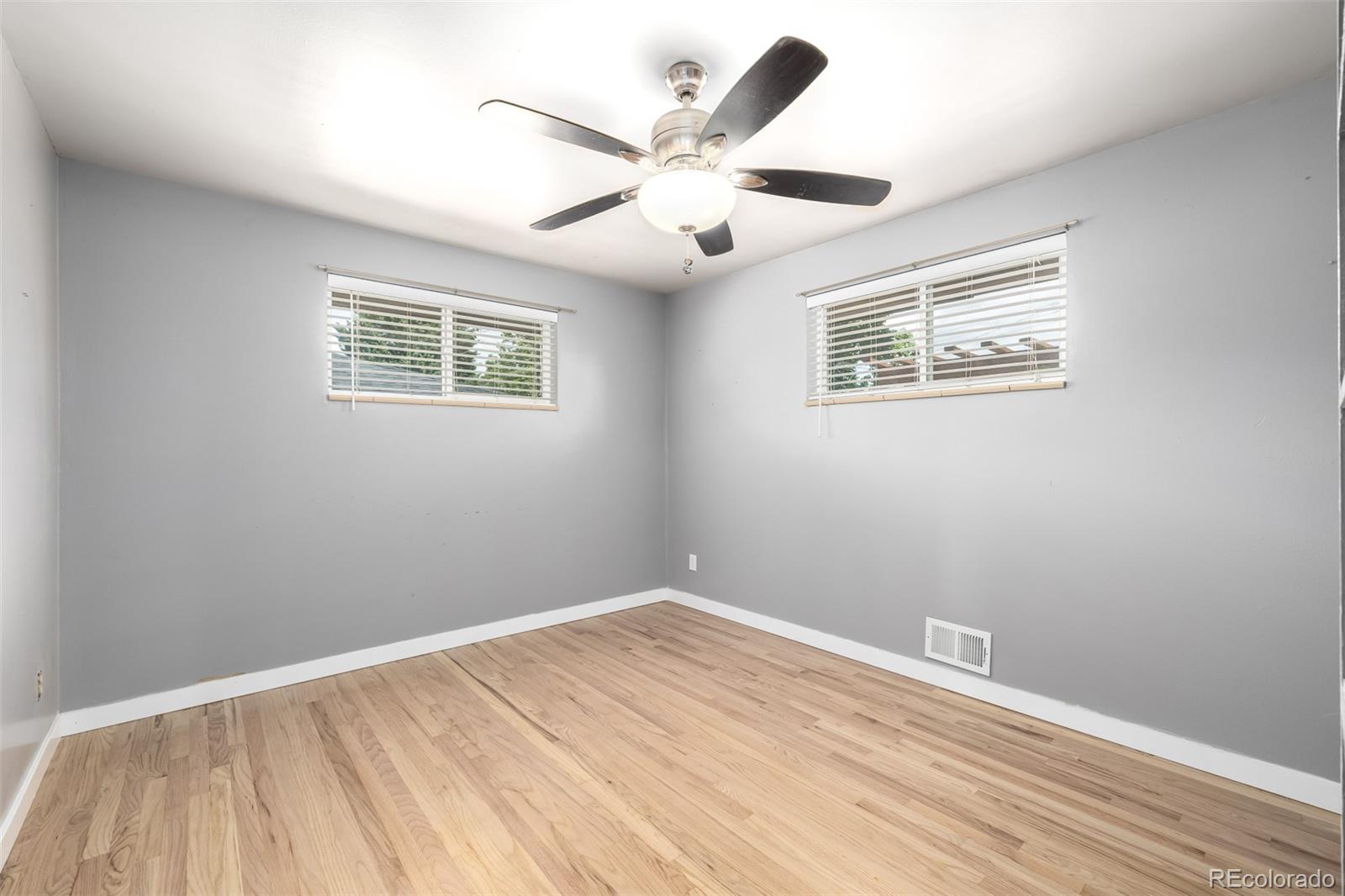 6598 South Logan Street Centennial, CO 80121 - Photo 14 of 29