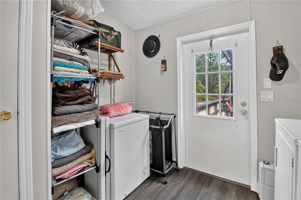 12627 Beagle Road Hudson, FL 34667 - Photo 21 of 35 Gallery Image 21