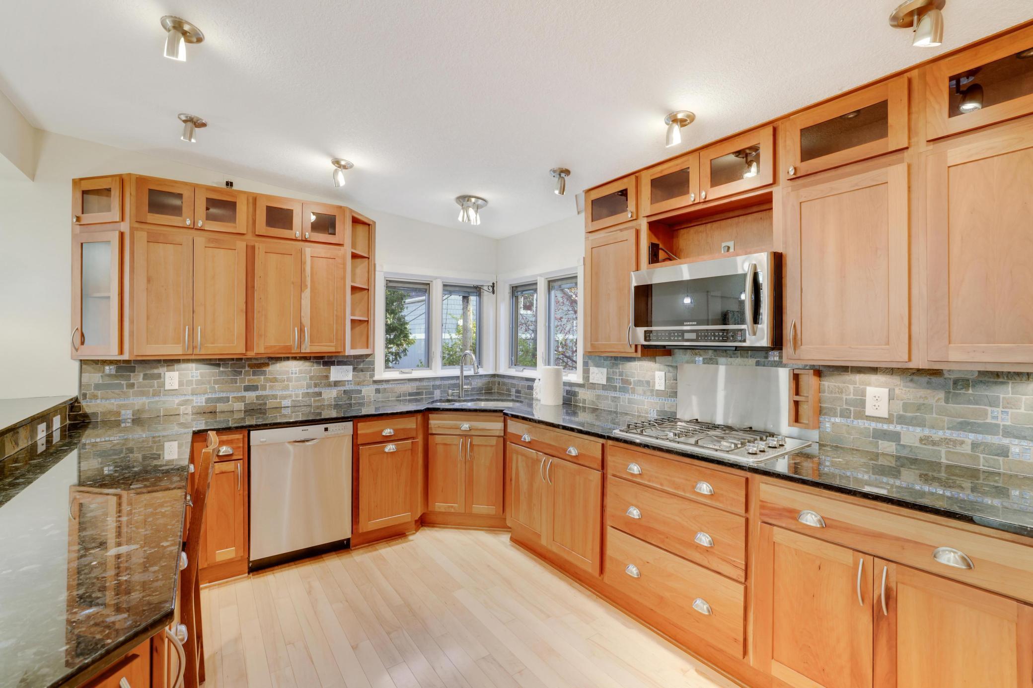 2835 Inner Road Woodland, MN 55391 - Photo 7 of 17