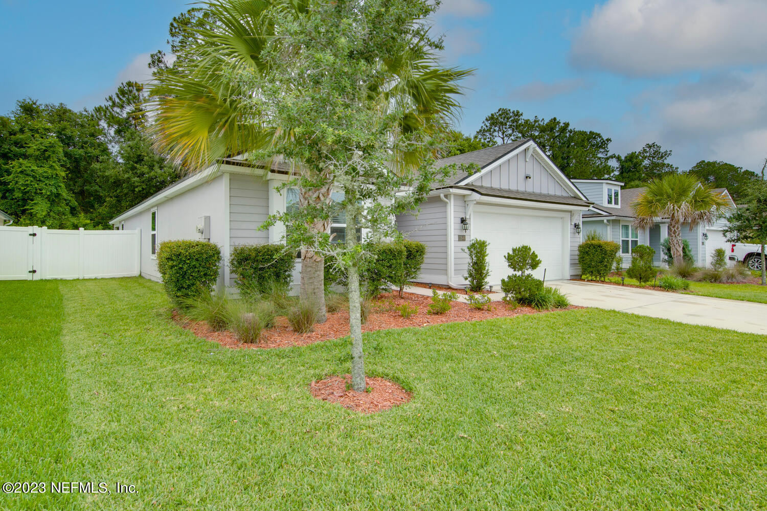 11640 Yellow Perch Road Jacksonville, FL 32226 - Photo 2 of 32 11640 Yellow Perch Rd-large-002-009-A684