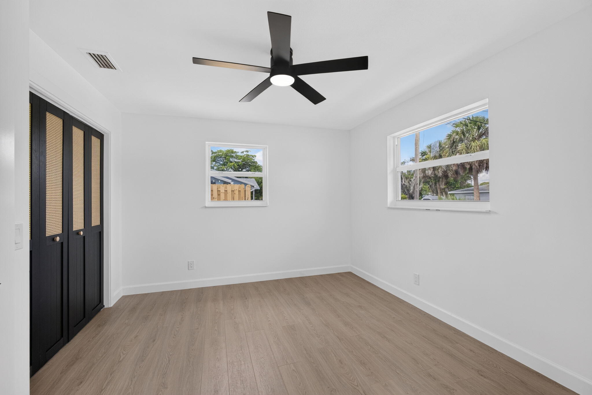 665 West 7th Street Riviera Beach, FL 33404 - Photo 30 of 62 Primary bedroom