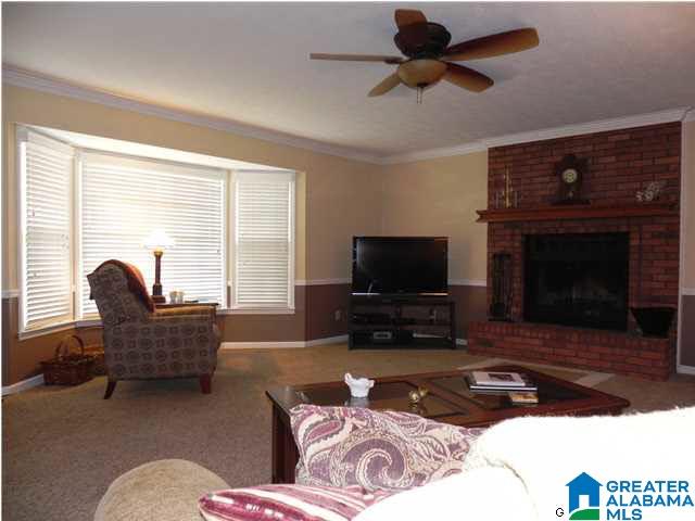 816 Brookhaven Road Anniston, AL 36207 - Photo 4 of 32