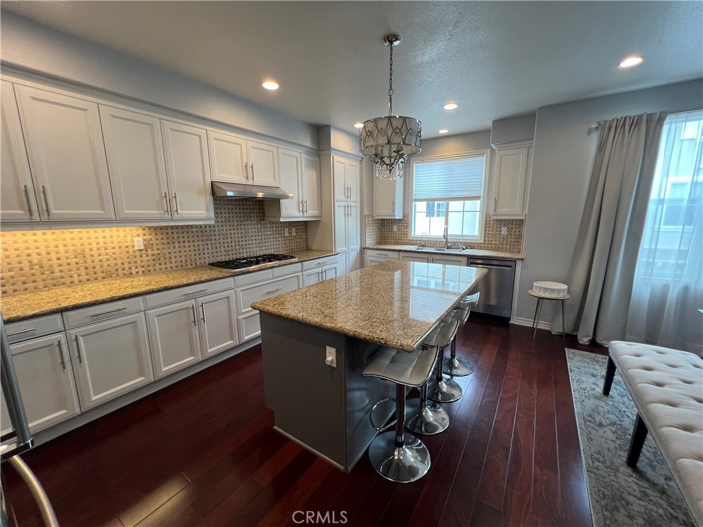 42 Fringe Tree Irvine, CA 92606 - Photo 11 of 40