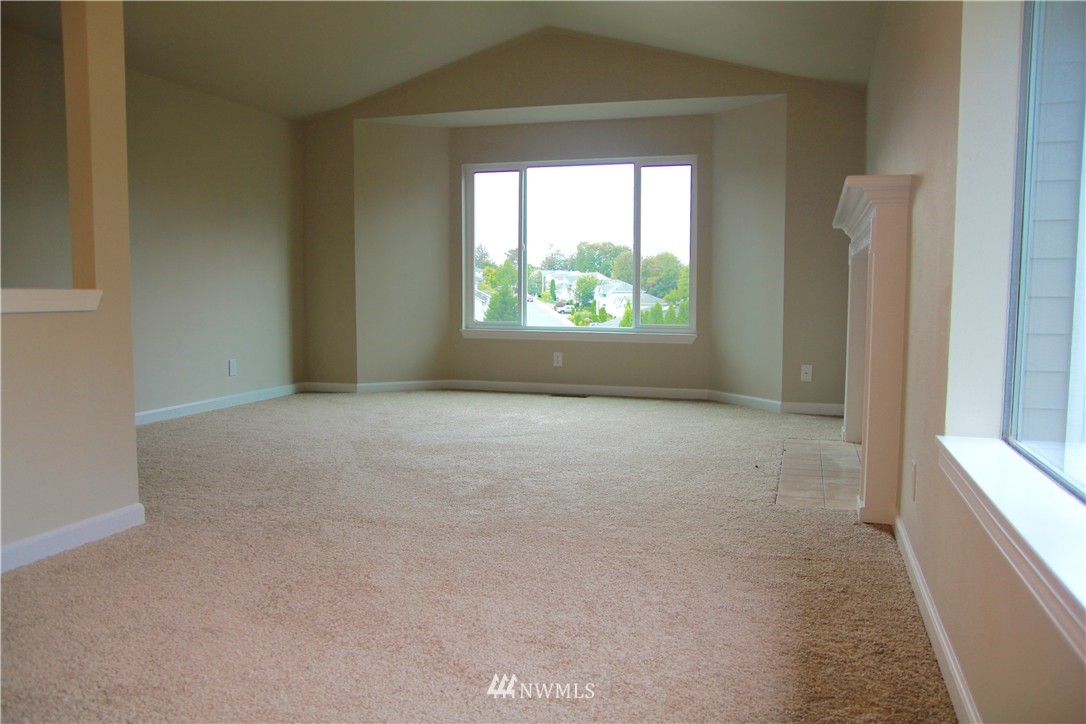 2016 Shattuck Avenue South Renton, WA 98055 - Photo 14 of 24