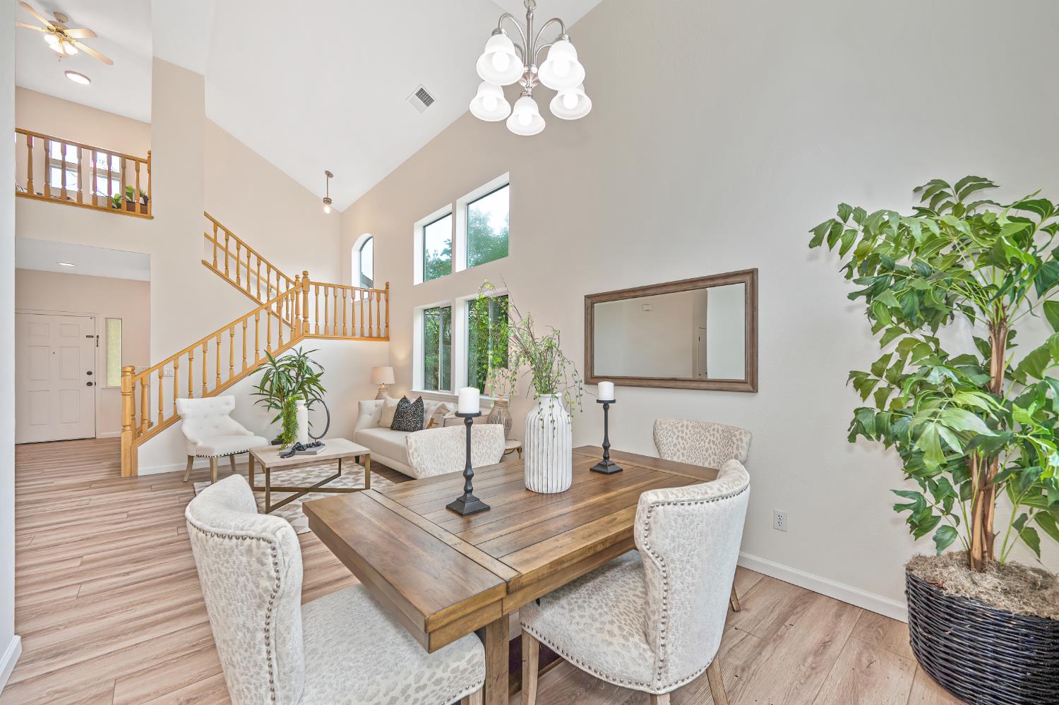 9177 Rizes Way Elk Grove, CA 95758 - Photo 21 of 96