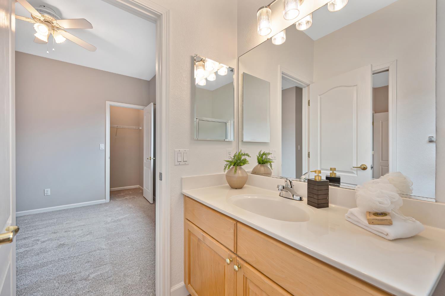 9177 Rizes Way Elk Grove, CA 95758 - Photo 61 of 96