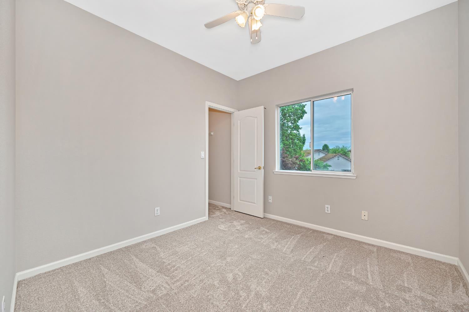 9177 Rizes Way Elk Grove, CA 95758 - Photo 63 of 96