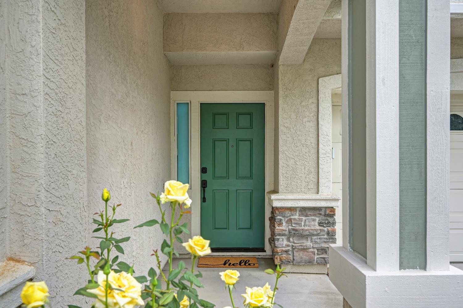 9177 Rizes Way Elk Grove, CA 95758 - Photo 8 of 96