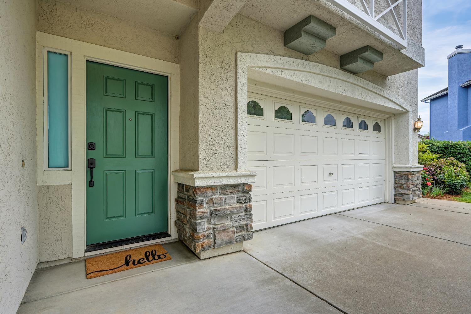 9177 Rizes Way Elk Grove, CA 95758 - Photo 9 of 96