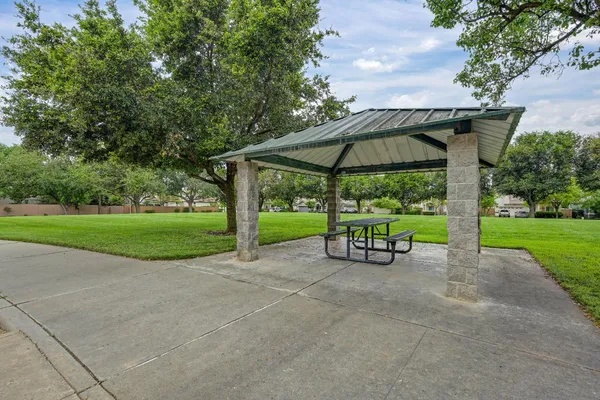 $650,000 | 9177 Rizes Way, Elk Grove, CA 95758