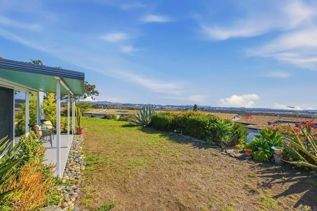 a view of a pathway both side of building