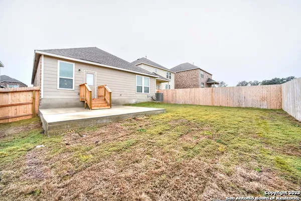 a house view with outdoor space