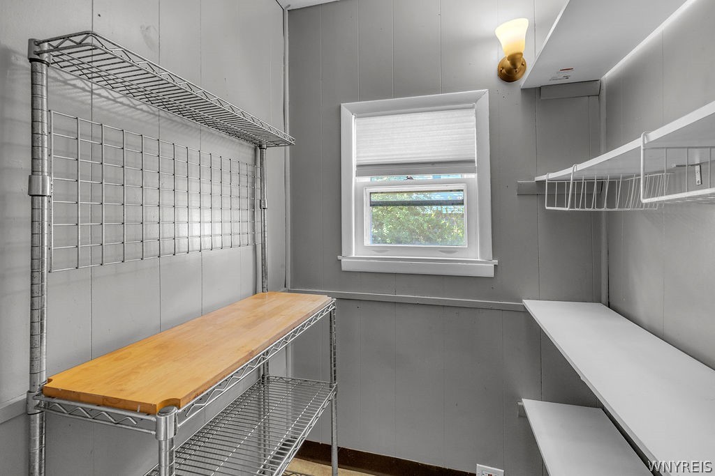 175 Congress Street Buffalo, NY 14213 - Photo 21 of 48 1st floor: Kitchen walk-in pantry