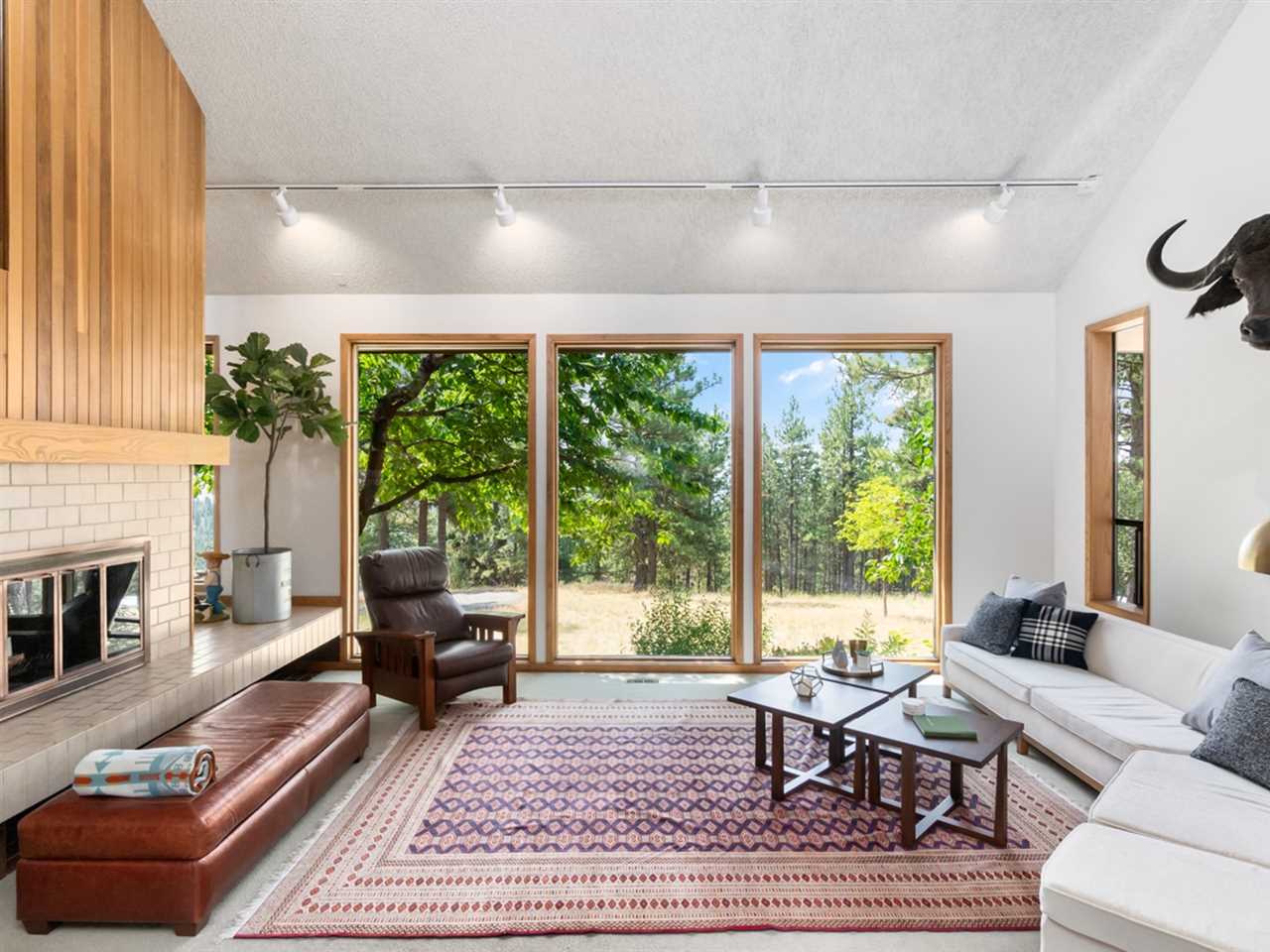 8505 South Sagewood Road Spokane, WA 99223 - Photo 3 of 20 Gallery Image 3