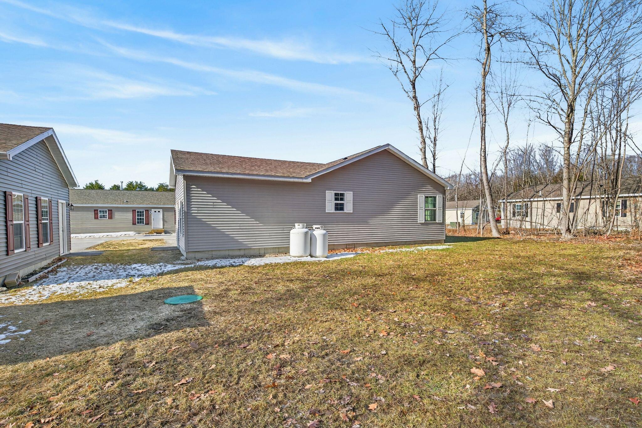 13 Mathew Way Scarborough, ME 04074 - Photo 6 of 23 13_Mathew_Way_058