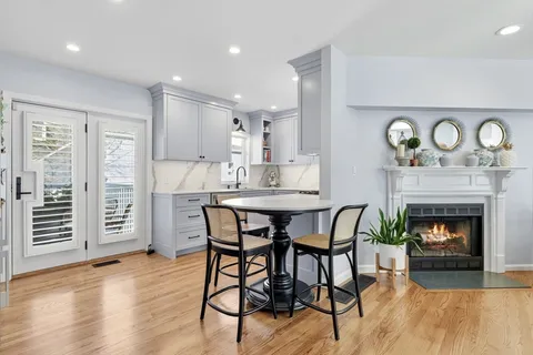 $975,000 | 29 North Mead Street, Unit 29, Boston, MA 02129