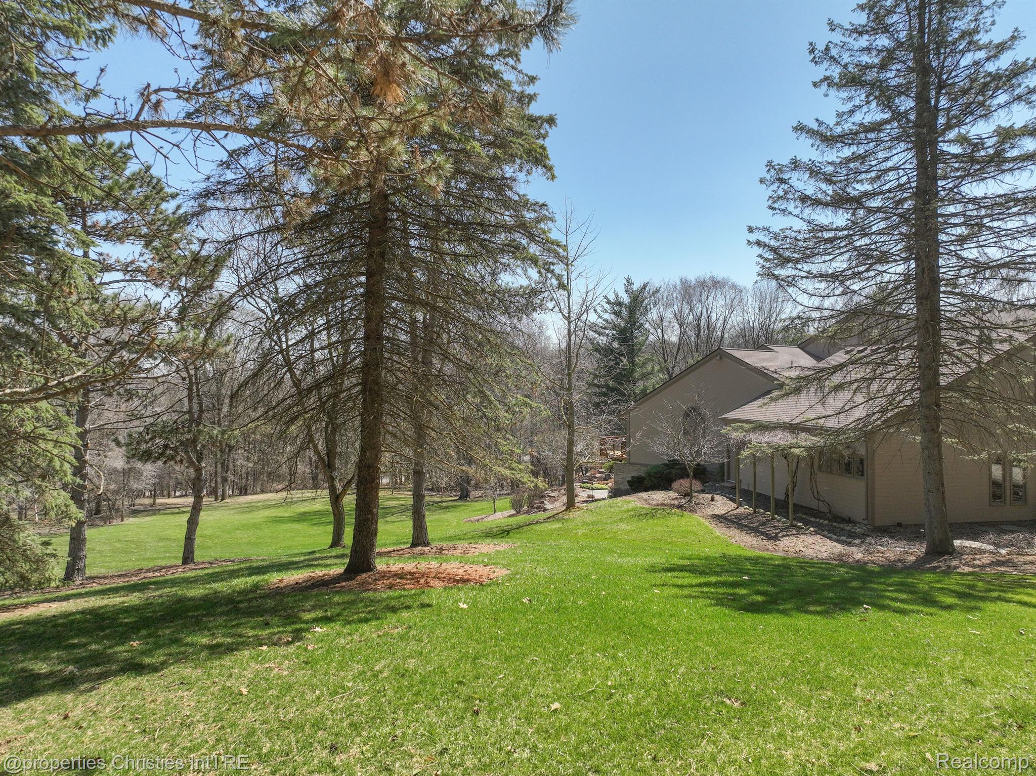 1661 Silver Bell Road Rochester, MI 48306 - Photo 67 of 77 Gallery Image 67