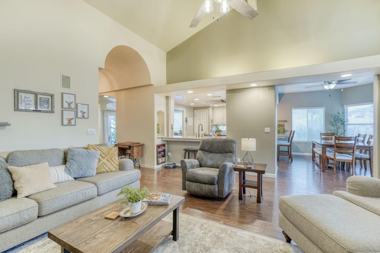 134 Chase Way Madera, CA 93637 - Photo 12 of 43