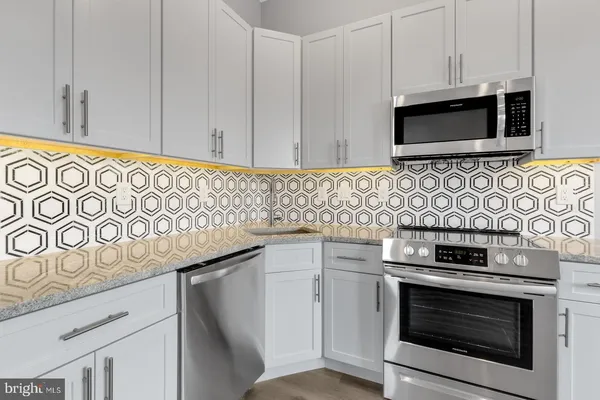 $1,450 | 2119 North Front Street, Unit 304, Philadelphia, PA 19122