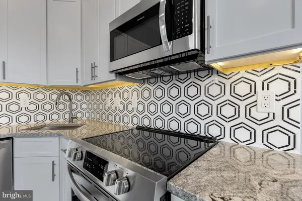 $1,450 | 2119 North Front Street, Unit 304, Philadelphia, PA 19122