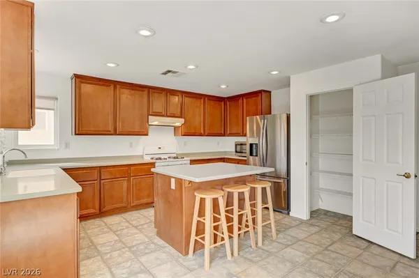 $2,150 | 3149 Calamus Pointe Avenue, North Las Vegas, NV 89081