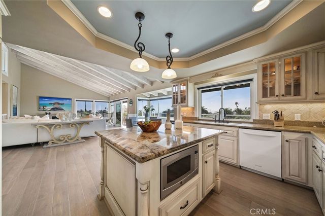 $2,200,000 | 34731 Calle Loma, Dana Point, CA 92624