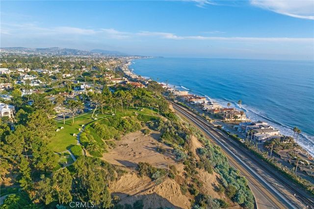 $2,200,000 | 34731 Calle Loma, Dana Point, CA 92624