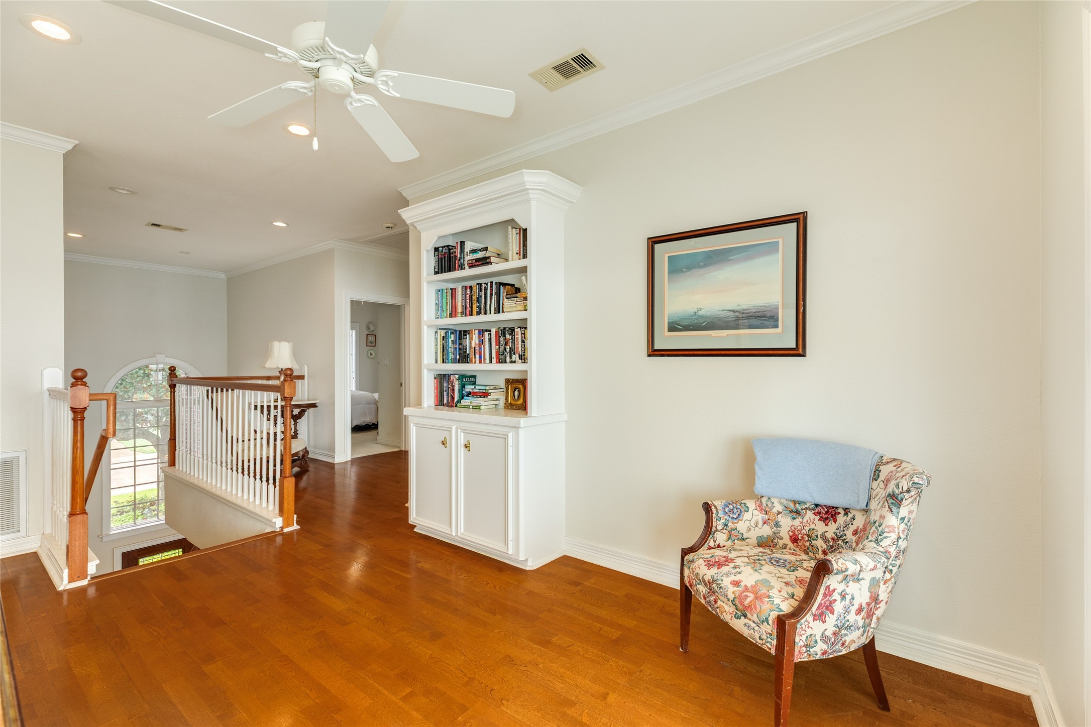 7306 Offats Point Circle Galveston, TX 77551 - Photo 39 of 50 a view of a livingroom with furniture