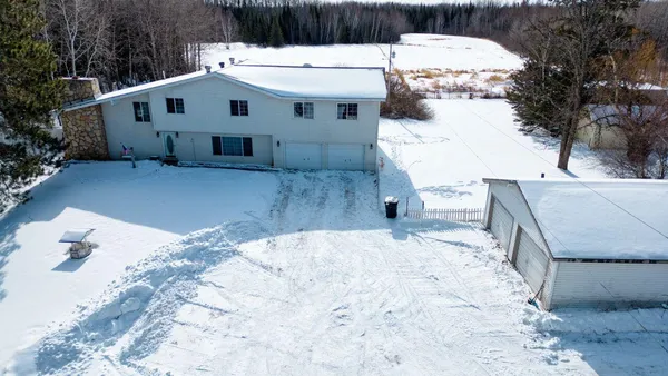 $499,900 | 9764 Zim Road, Forbes, MN 55738