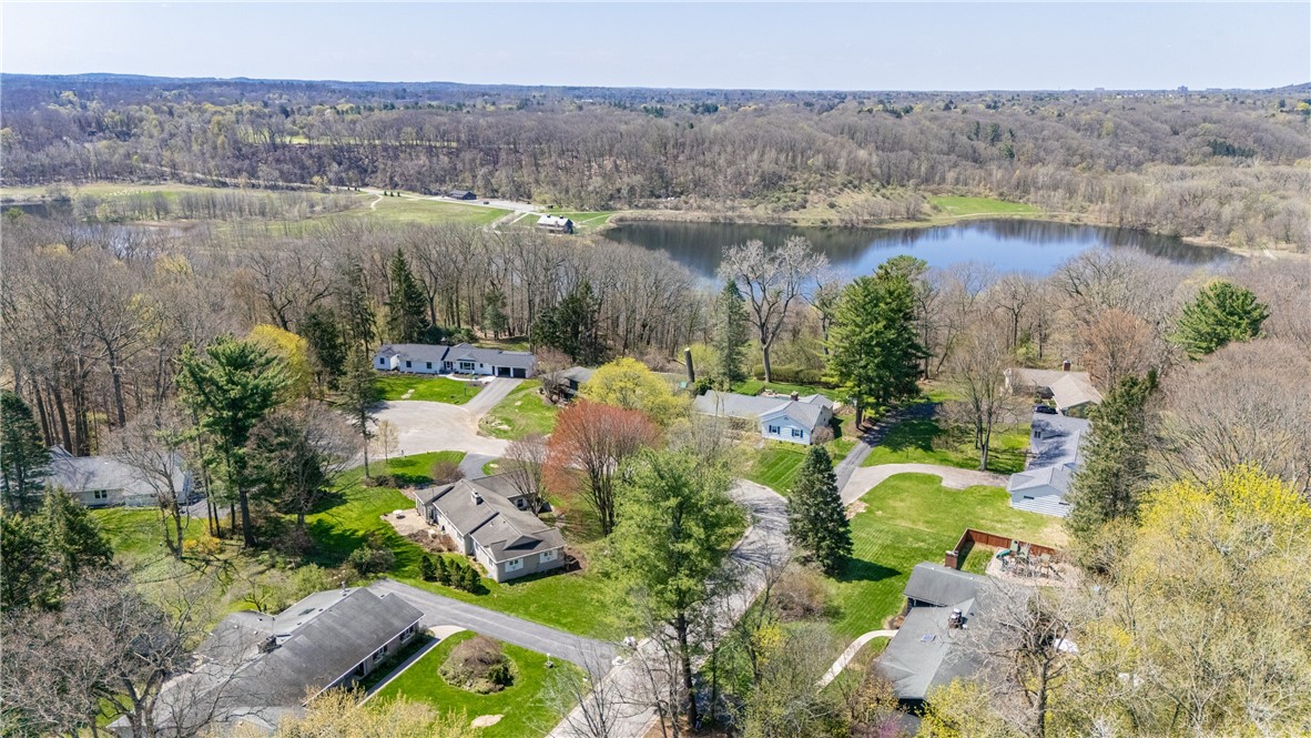 15 Canyon Trail Rochester, NY 14625 - Photo 42 of 44