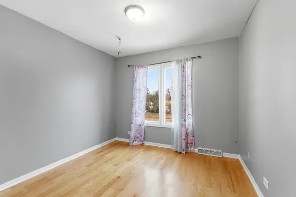 $350,000 | 3 Revere Court, Bolingbrook, IL 60440