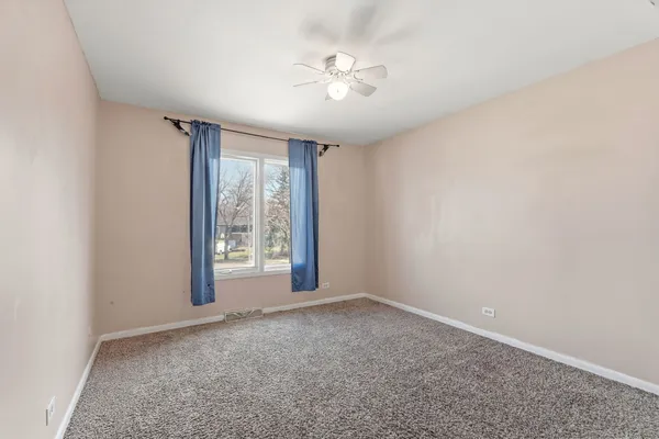 $350,000 | 3 Revere Court, Bolingbrook, IL 60440