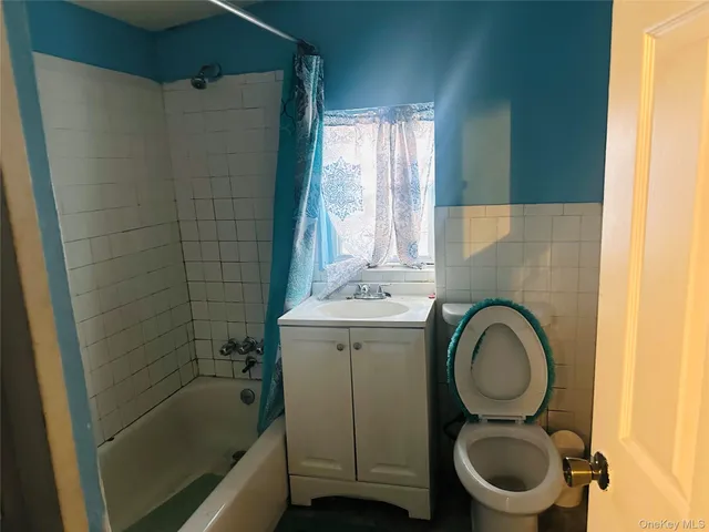 $547,000 | 2931 Yates Avenue | Laconia