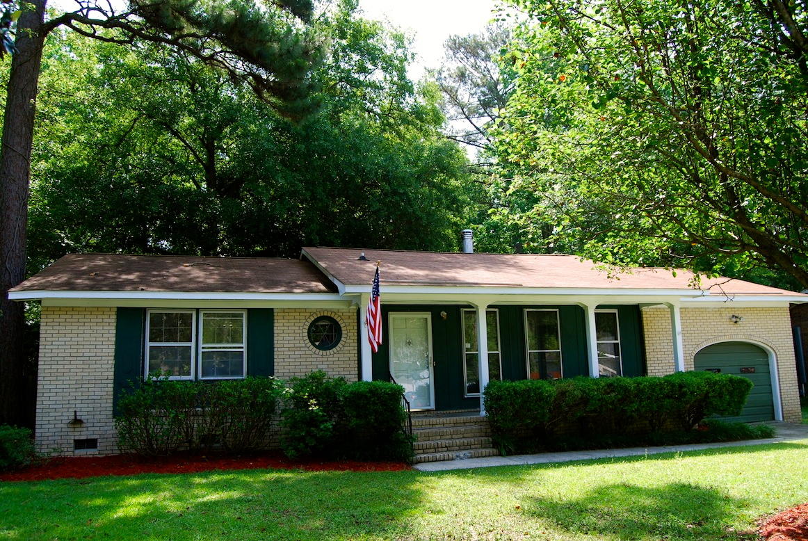334 Heber Road Summerville, SC 29485 - Photo 1 of 21 DSC_1587