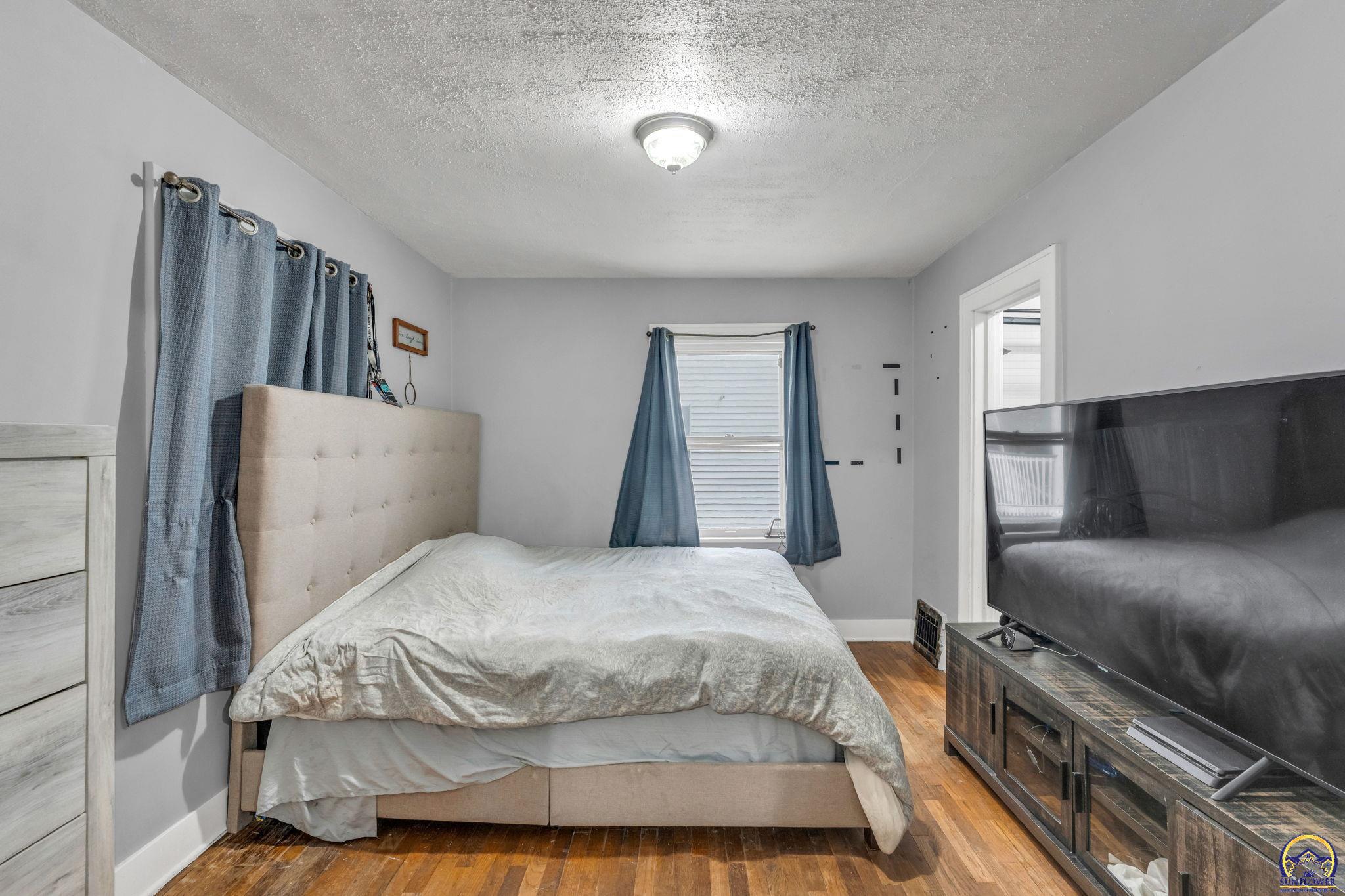 101 Southwest Fillmore Street Topeka, KS 66606 - Photo 16 of 24