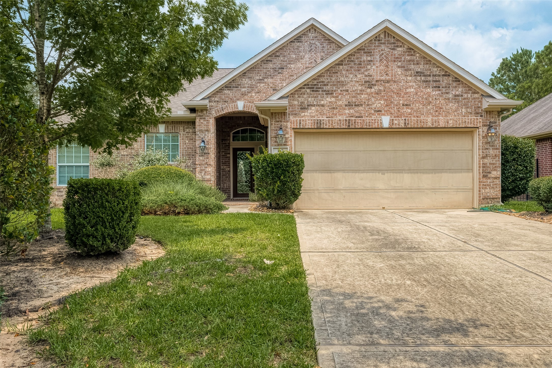 167 Pinto Point Place Spring, TX 77389 - Photo 1 of 50 Gallery Image 1