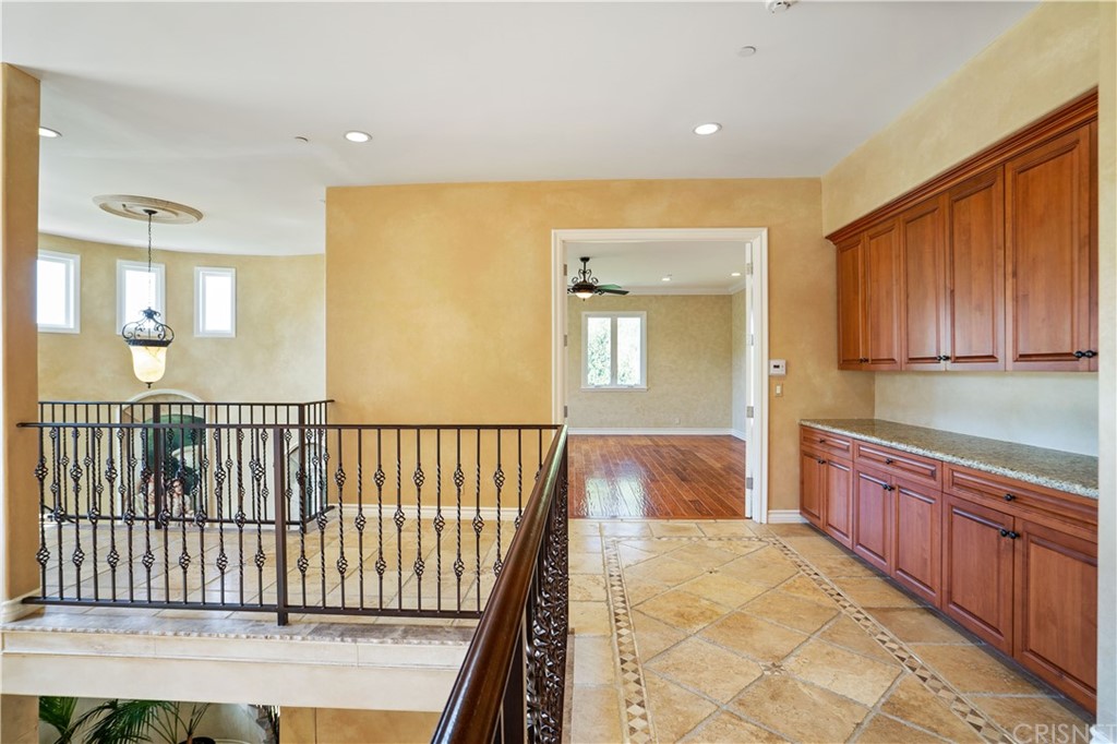 75 North Coolwater Road Bell Canyon, CA 91307 - Photo 28 of 72