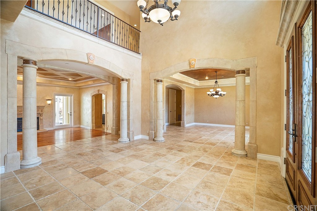 75 North Coolwater Road Bell Canyon, CA 91307 - Photo 8 of 72 a view of a hallway with interior of the house