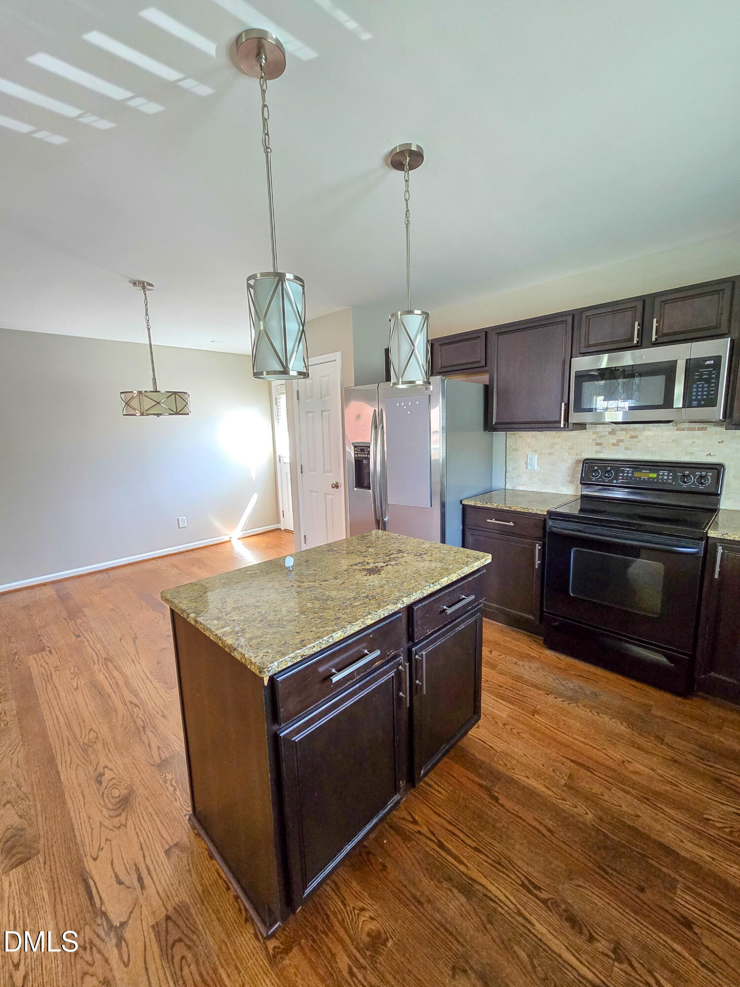 1133 South State Street Raleigh, NC 27601 - Photo 12 of 38 20260325_150226