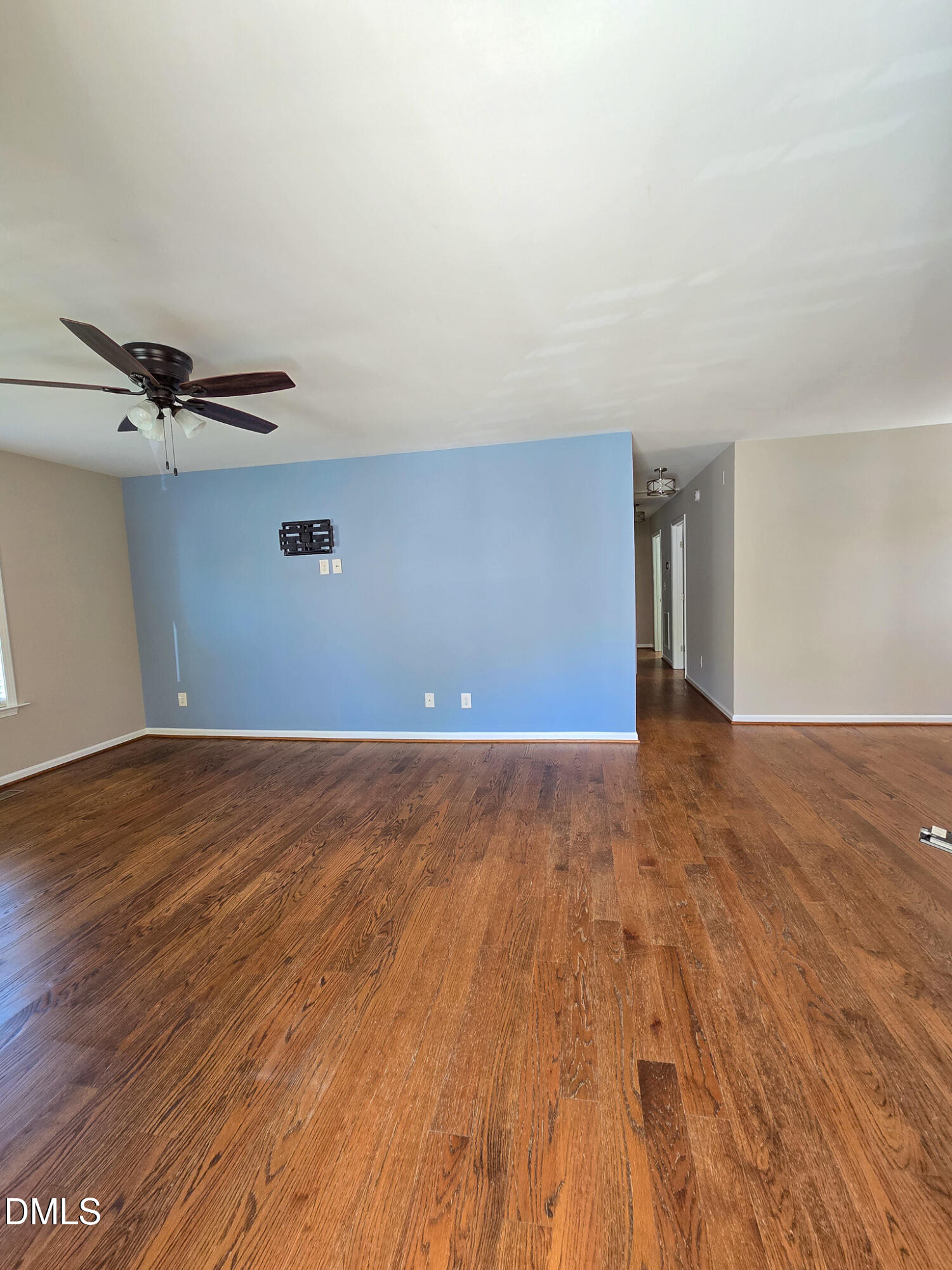 1133 South State Street Raleigh, NC 27601 - Photo 4 of 38 20260325_145951