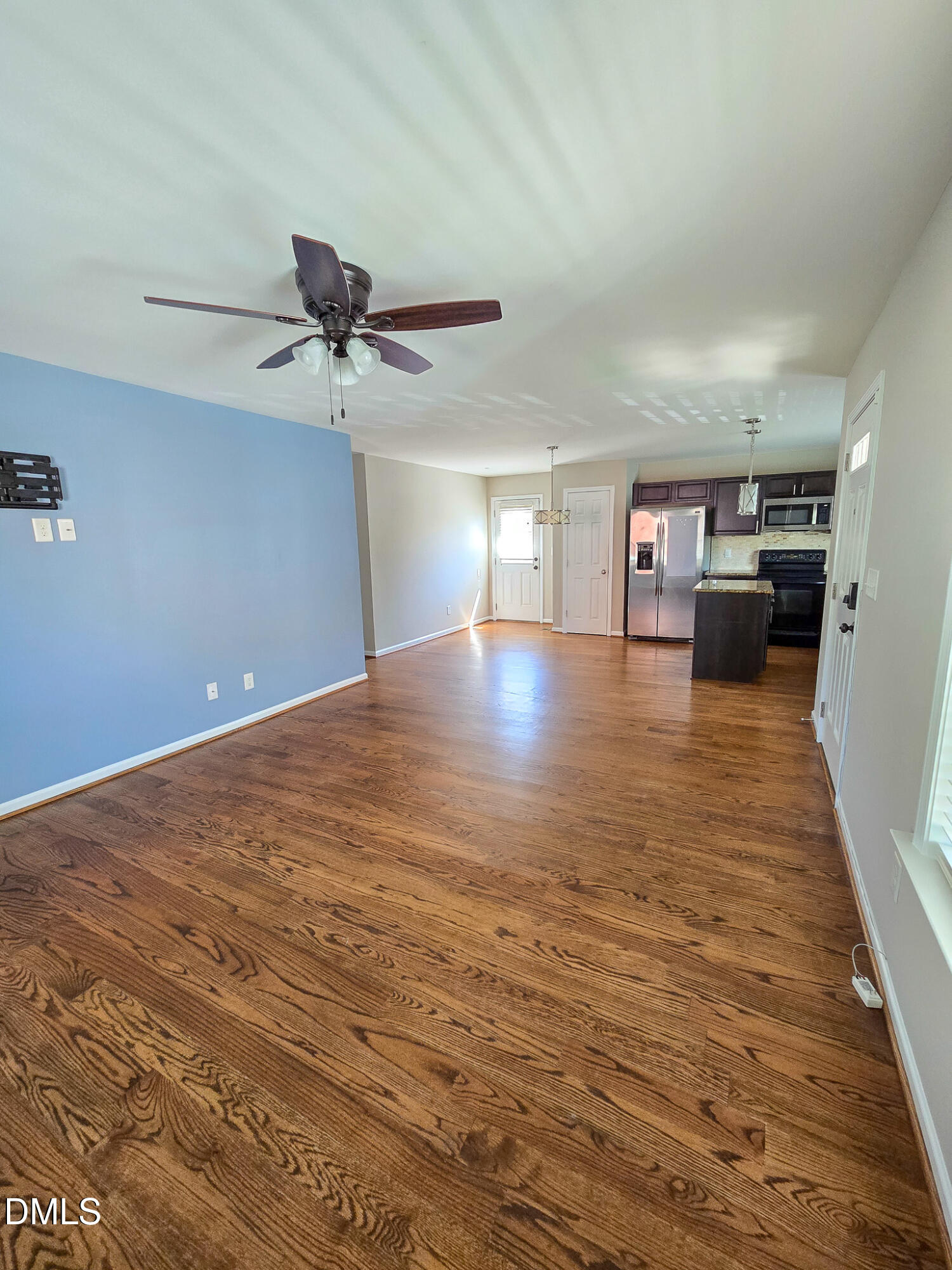 1133 South State Street Raleigh, NC 27601 - Photo 8 of 38 20260325_150114