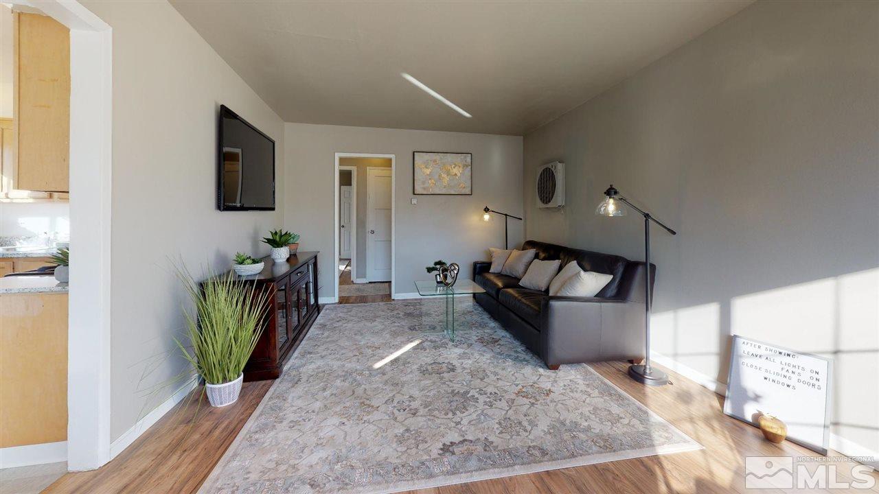1860 Keystone Avenue Reno, NV 89503 - Photo 19 of 22 a living room with furniture