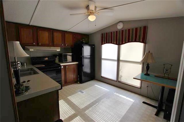 2474 Cypress Road Buchanan, TN 38222 - Photo 13 of 20 Second view of the eat-in kitchen