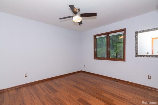 4570 Crooked Lake Road Howell, MI 48843 - Photo 52 of 86 Gallery Image 52