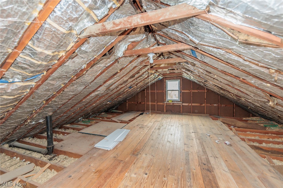 3550 Harvey Road Cleveland, OH 44118 - Photo 28 of 33 Gallery Image 28
