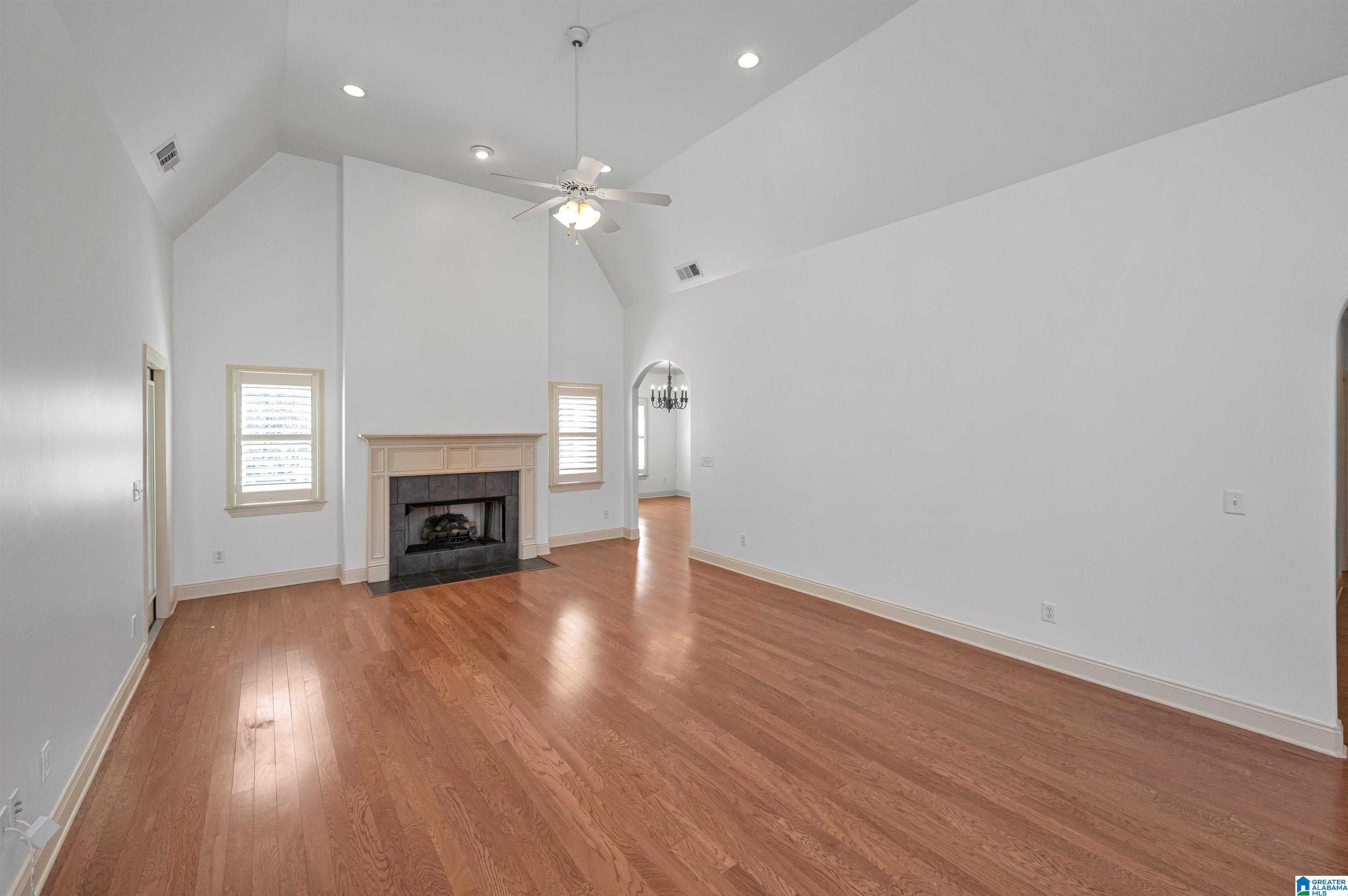2307 Freestone Ridge Cove Birmingham, AL 35226 - Photo 4 of 40