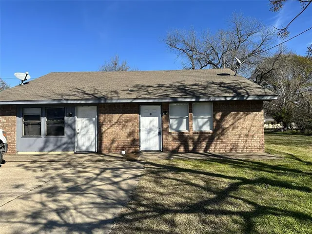 $850 | 1111 North Main Street, Unit B, Corsicana, TX 75110